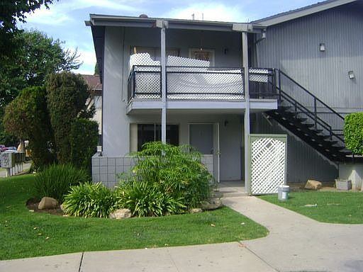 1st image of 3155 Pearl Dr APT 3