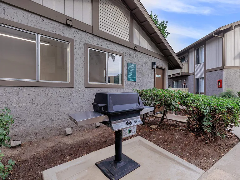 Monte Verde Apartment Homes — Photo 14