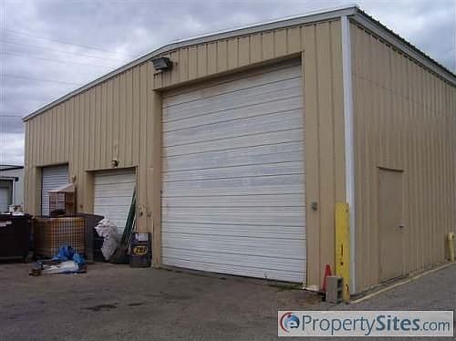 2nd image of 121 Hurelle St