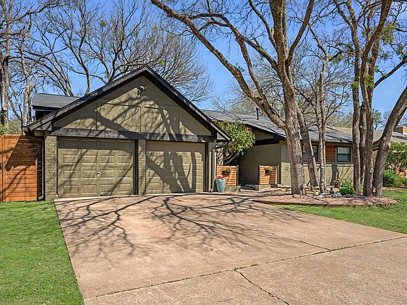 3rd image of 3808 Northfield Rd