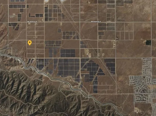 104th St W, Lancaster, CA 93535