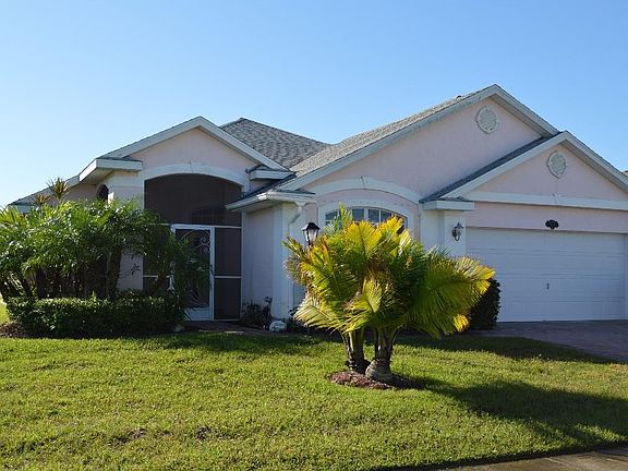 2nd image of 516 N Valencia Cir SW