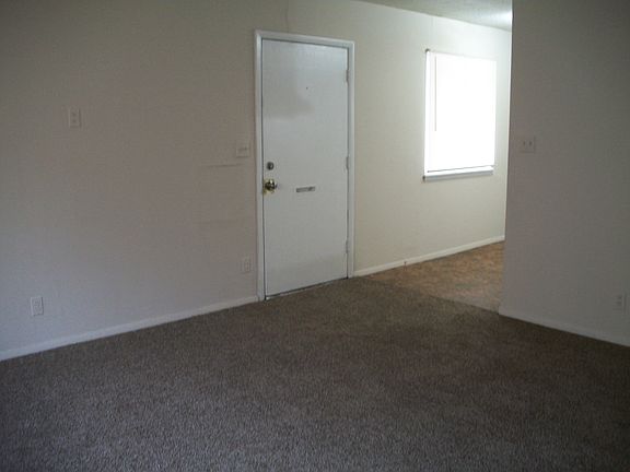 4th image of 1006 S Saint Louis Ave APT A