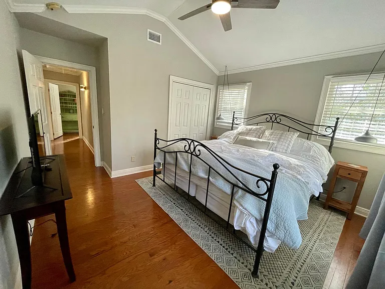 1311 Pickens Ave — Photo 23