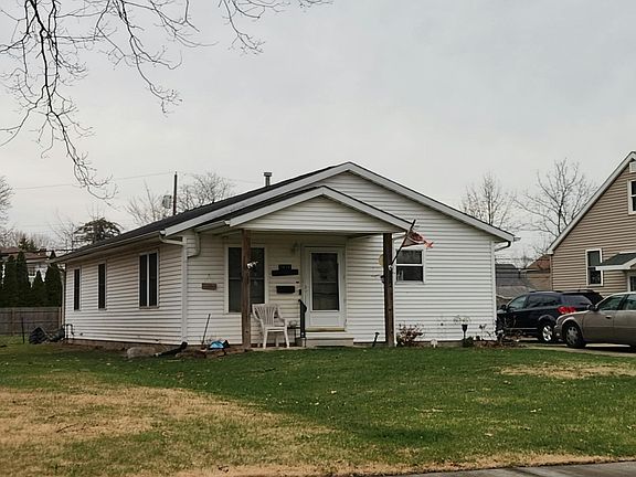 3rd image of 1919 E 36th St