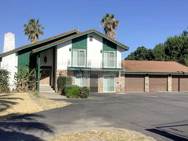 16825 S Austin Rd — Photo 2