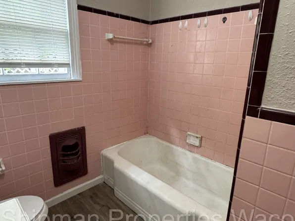 3811 Parkwood St, Waco, TX 76710