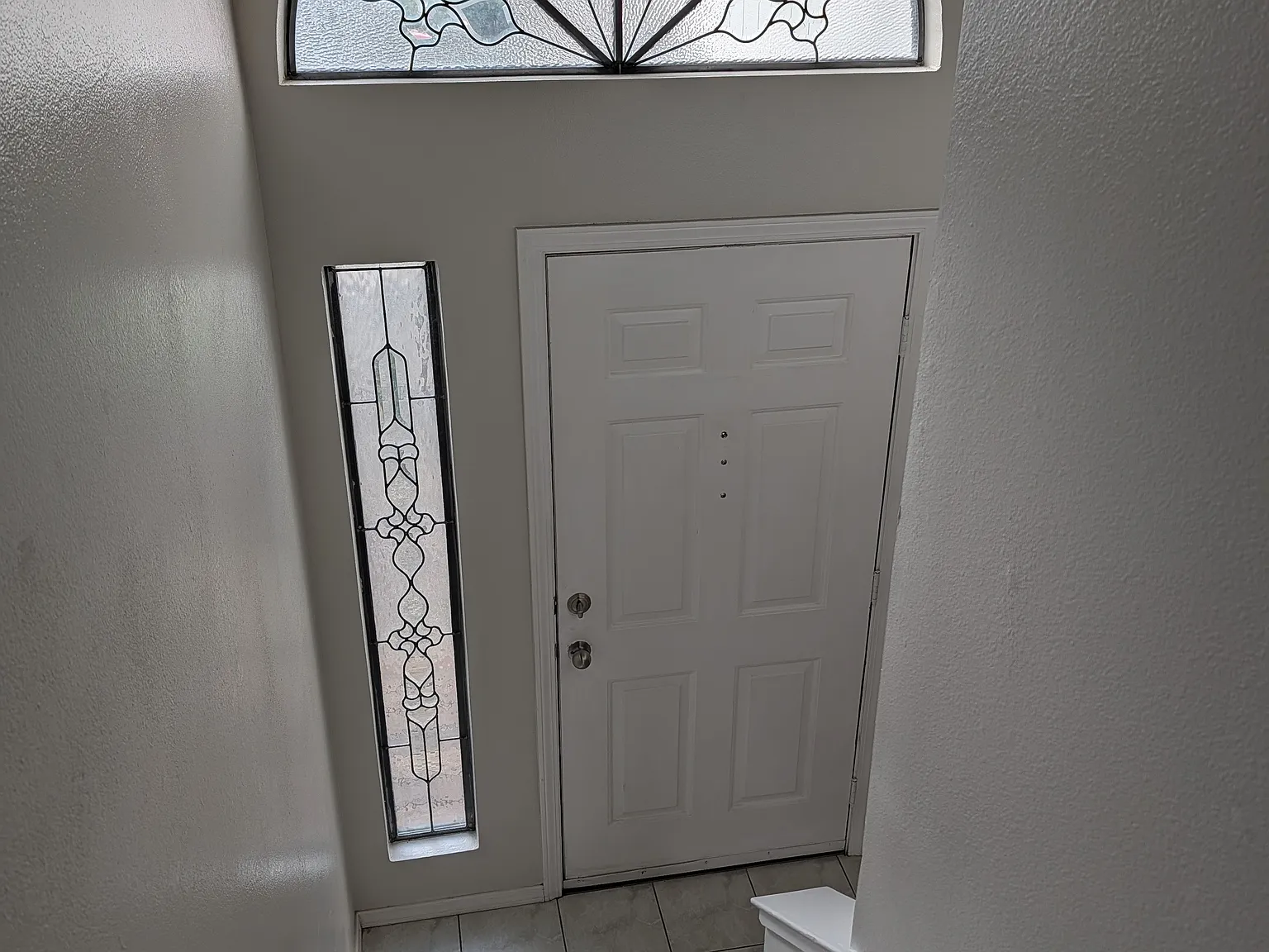 2 bed, 2.5 bath, 1613 sqft, $3,700 — Photo 2