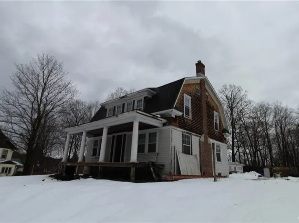 123 S Main St, Dolgeville, NY 13329