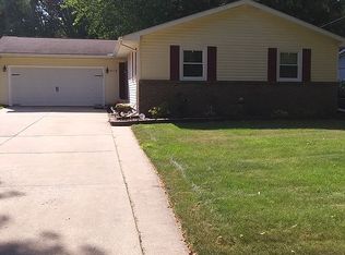 3116 Gibson St, Midland, MI 48640