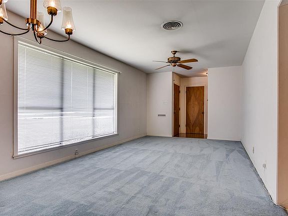 5th image of 4502 Kingfisher Dr