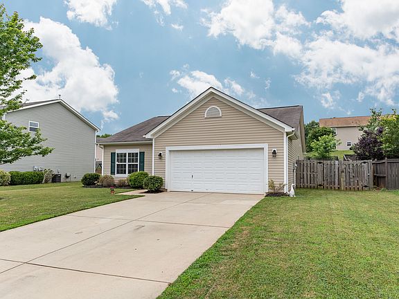 4th image of 10155 Highland Creek Cir