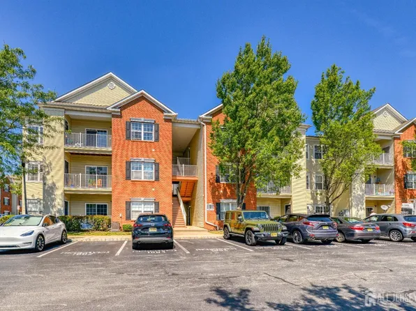 1013 Flakne Ct, South Plainfield, NJ 07080