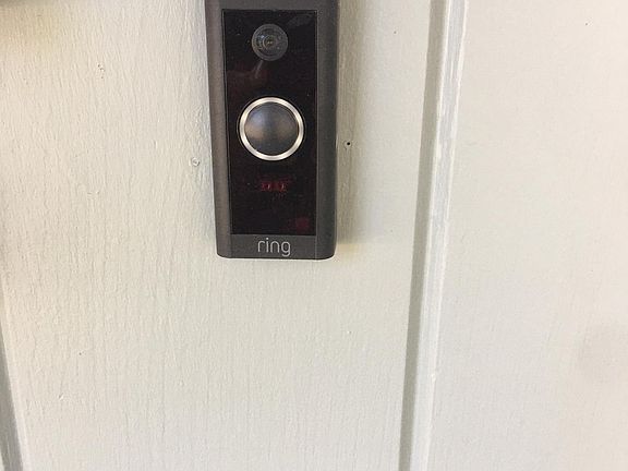 ring door bell