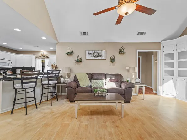 60 Dean Rhyne Rd, Purvis, MS 39475