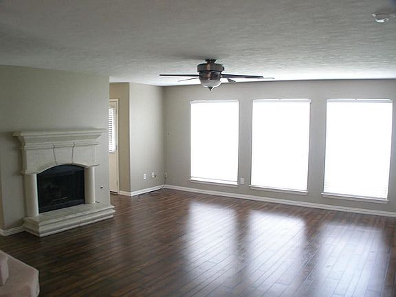 Living Rm