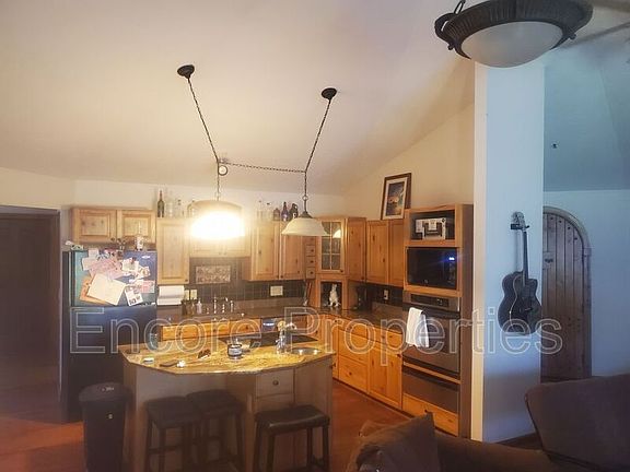 3rd image of 250 Scooter Ln