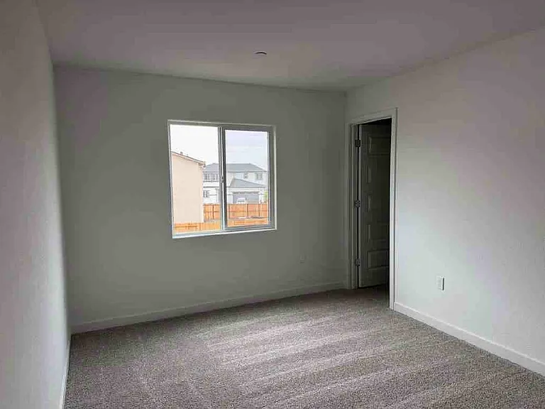 10927 Coral Reef Ln — Photo 1