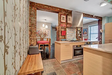 Rented by Avi Nash Associates