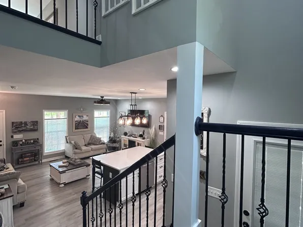 4049 Hampshire Pike, Hampshire, TN 38461