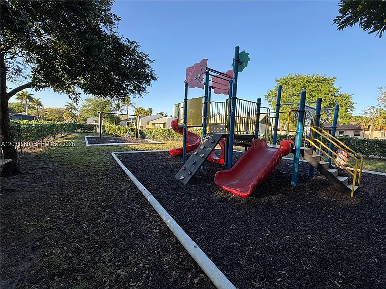11760 SW 123rd Ave #0 — Photo 36