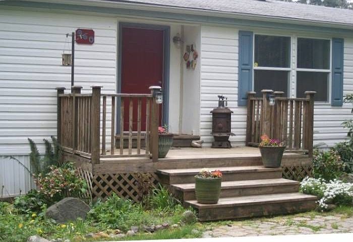 front showing porch