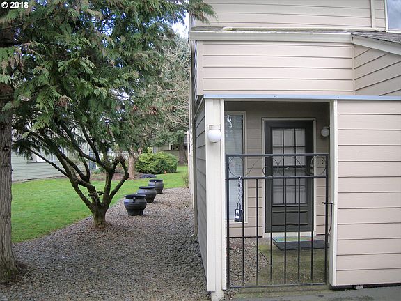 3rd image of 8702 NE Mason Dr APT 39