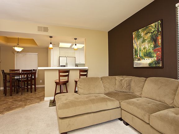 2nd image of 2250 Camino De La Reina Unit 6207