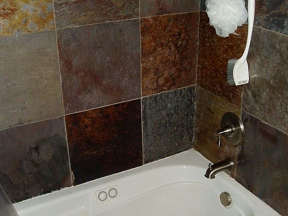 Jucuzzi Tub w/Slate Tile-Master Bath