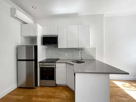 Rented by Skyward | media 24