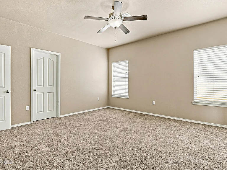 7008 Faxon Dr — Photo 9