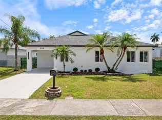 536 NW 7th St, Homestead, FL 33030