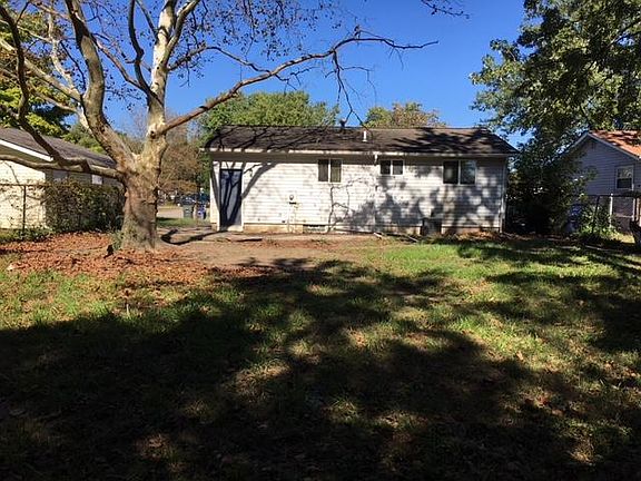 3rd image of 3391 Clarkston Ave