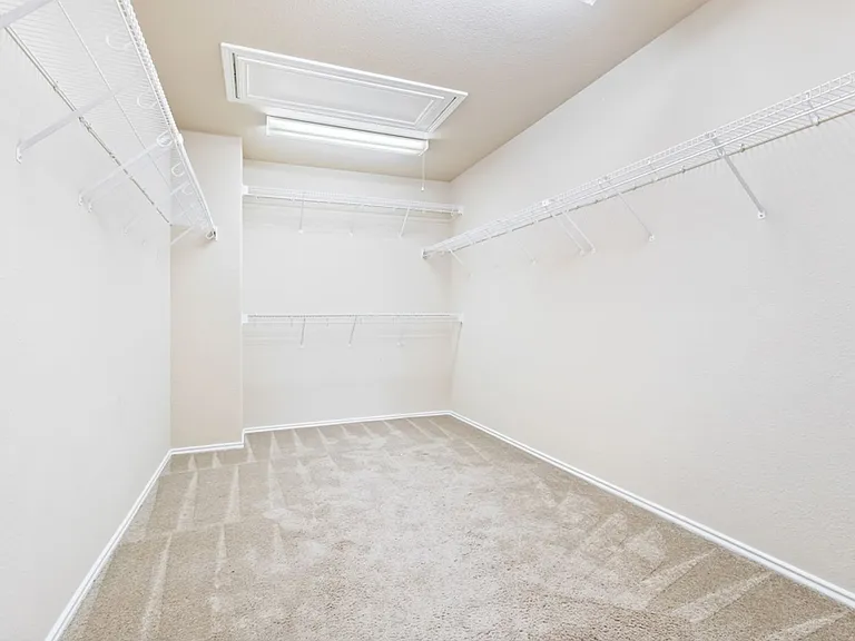 10315 Timber Country — Photo 19