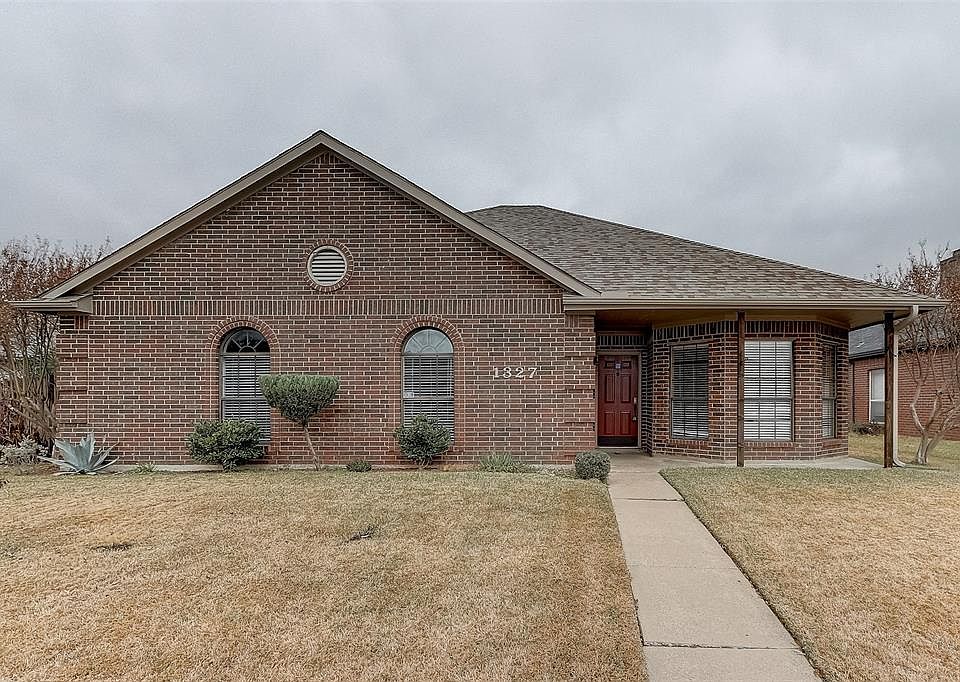1st image of 1327 Falcon Dr
