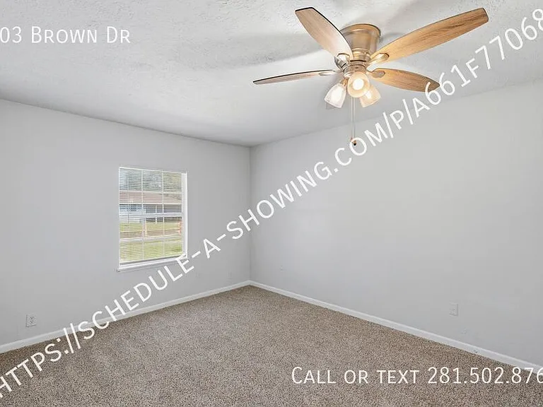 303 Brown Dr — Photo 8