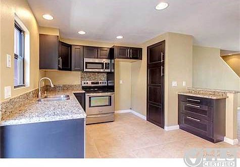2nd image of 1430 Northrim Ct Unit 8