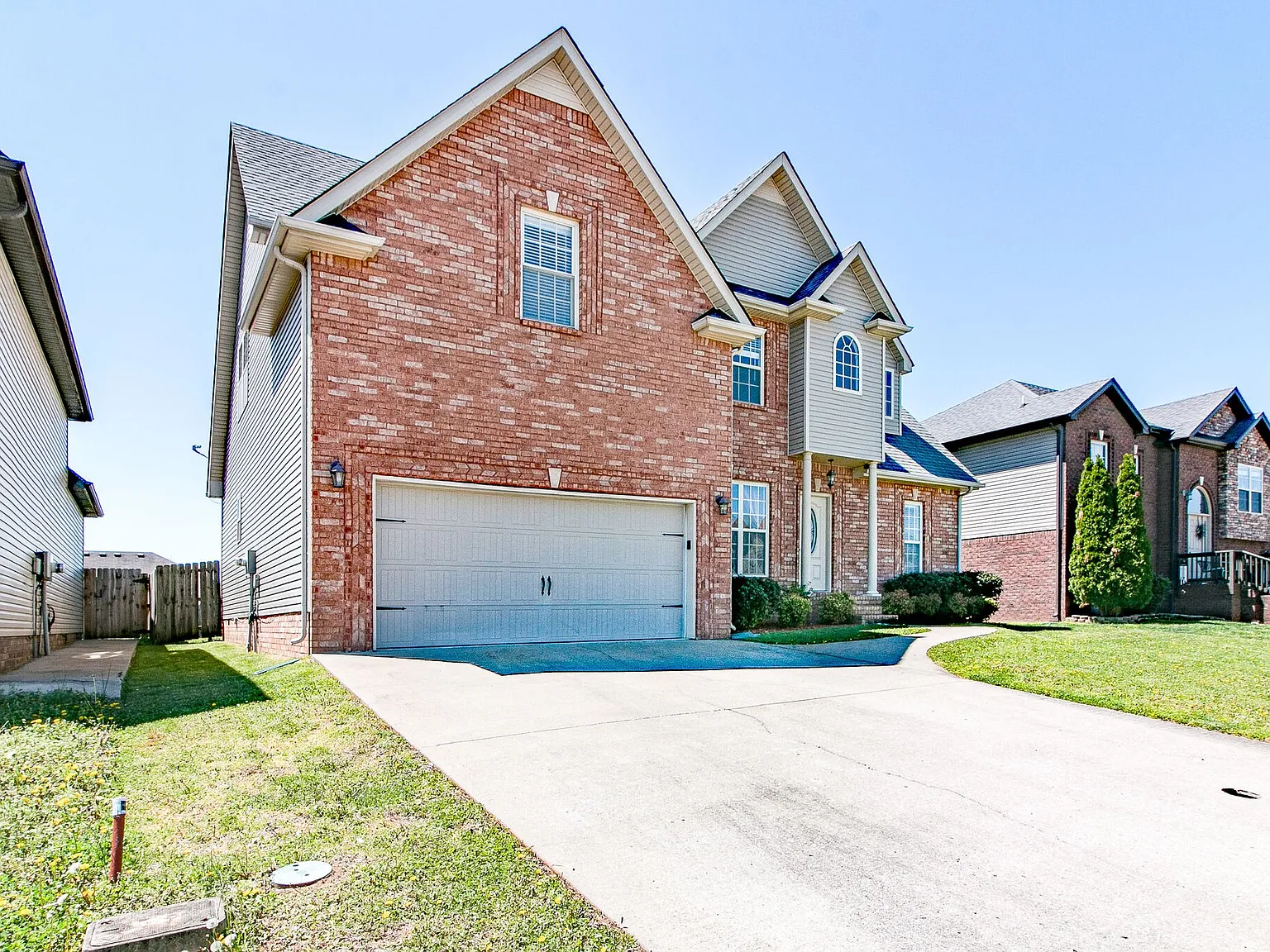 1566 Cobra Ln — Photo 4