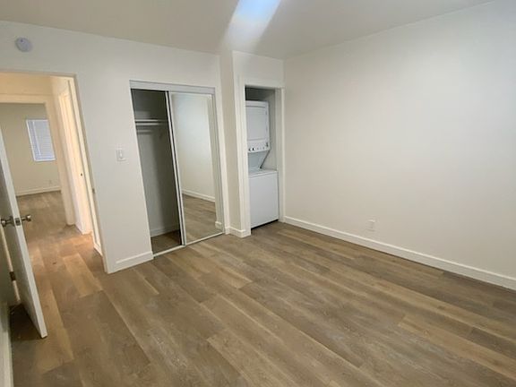 4th image of 2418 Calle Real #A