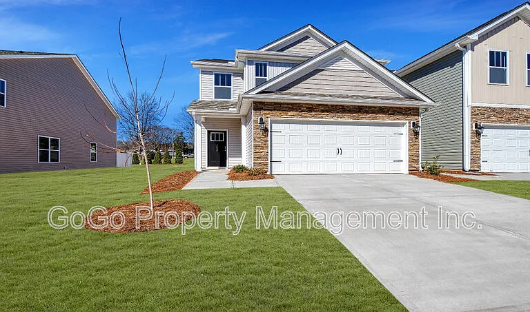 208 Reynard Trl — Photo 1