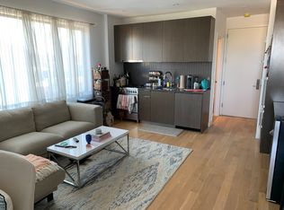 100 Ainslie St APT 6A, Brooklyn, NY 11211