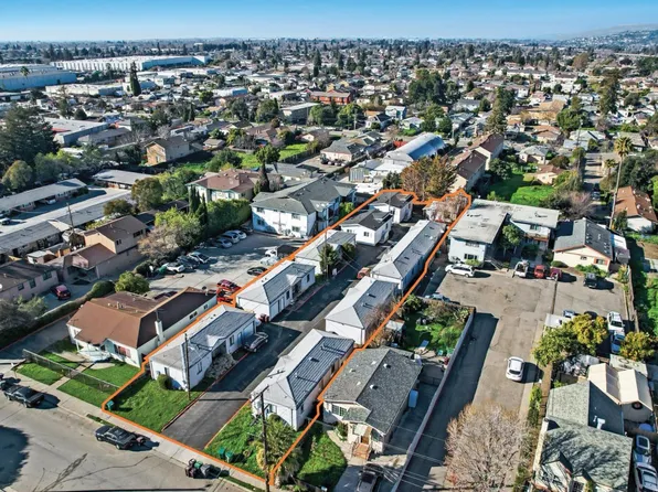 230 Smalley Ave, Hayward, CA 94541