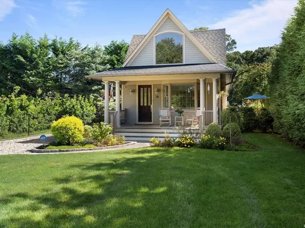 https://photos.zillowstatic.com/fp/c2a3fa77f4f12e82b0107f7efee1adcc-p_e.webp
