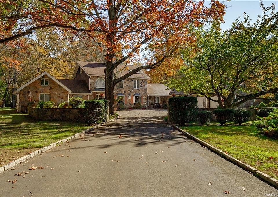 76 Old Byram Lake Rd Armonk NY Zillow