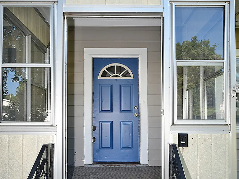 1109 N 50th St — Photo 4