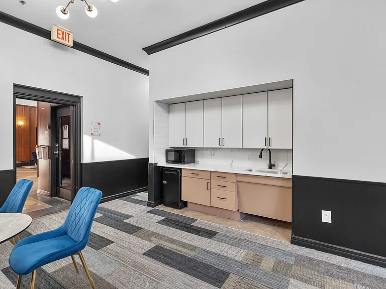 Mississippi Lofts — Photo 20