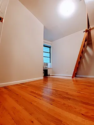 Rented by Compass | media 13