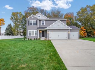 7311 Annandale Dr, Kalamazoo, MI 49009