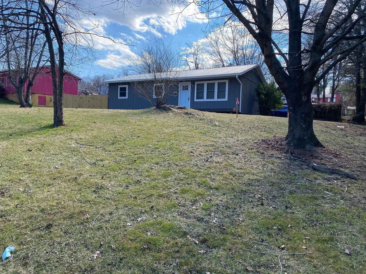 252 Livingston St — Photo 4