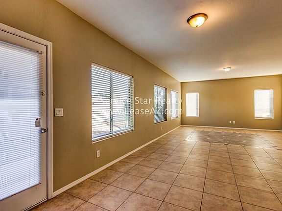 4th image of 8019 S 51st Dr